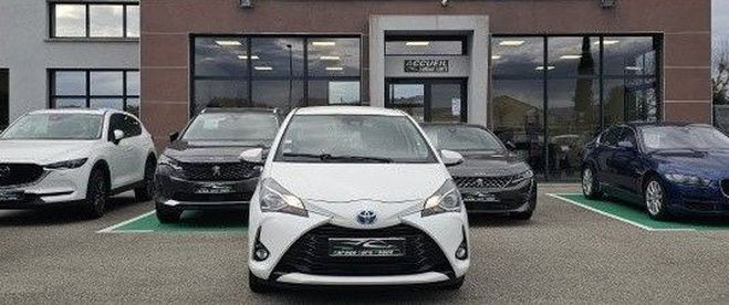 Toyota Yaris 1.5 VVTi 100h 75ch Dynamic Blanc de 2020
