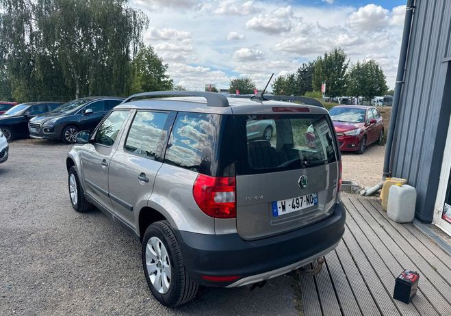 Skoda Yeti 1.8 TSI Active 4x4 Beige de 2011