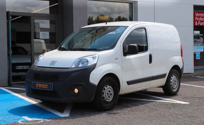 Fiat Fiorino VU FOURGON 1.3 MJT 95 ADVENTURE CLIm Blanc de 2023