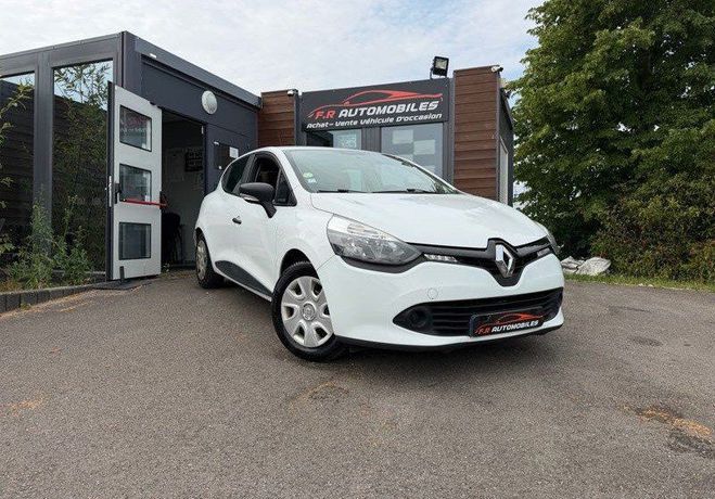 Renault Clio IV 1.5 dCi 75 ch 5 Places Blanc de 2016