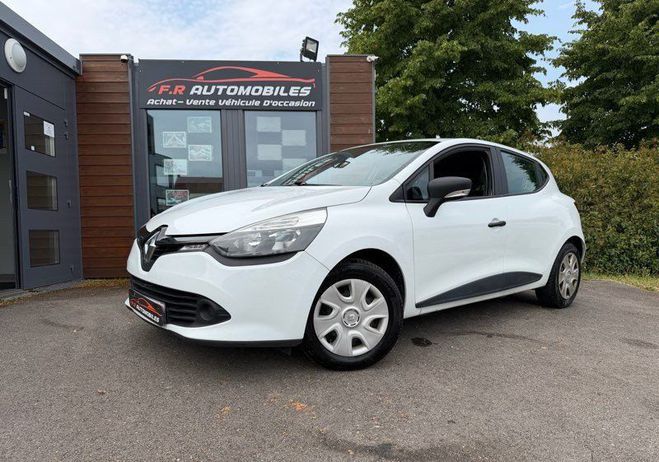 Renault Clio IV 1.5 dCi 75 ch 5 Places Blanc de 2016