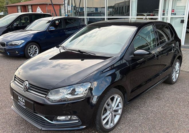 Volkswagen Polo V 1.4 TDI HIGHLINE 90 CH Noir de 2015