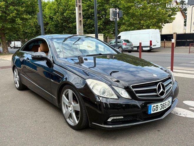 Mercedes Classe E coup� 350 V6 292ch Noir de 2010