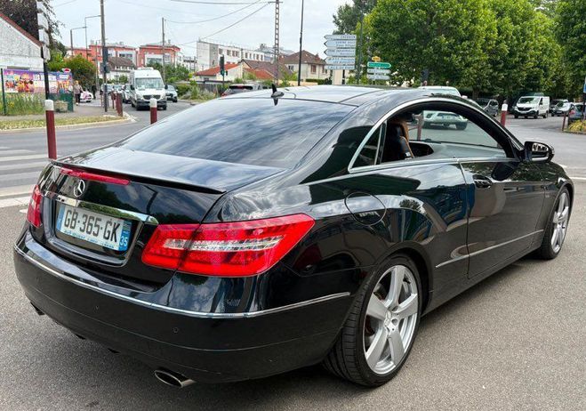 Mercedes Classe E coup� 350 V6 292ch Noir de 2010