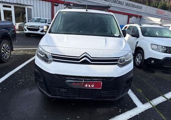  Voir d&eacute;tails -Citroen Berlingo BLUE HDI 100 CH &agrave; Murat (15)