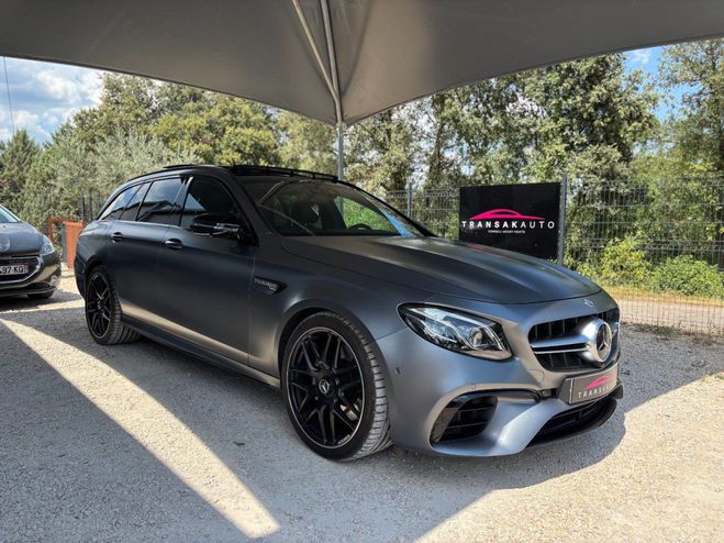 Mercedes Classe E Break 4.0 V8 Bi-Turbo E63 AMG 4-Matic  / Gris de 2019