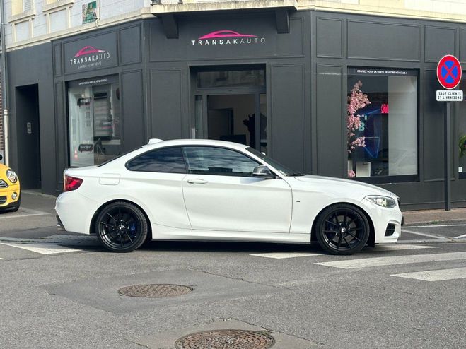 BMW Serie 2 COUPE F22 M235i 326 ch A / COUSSINET OK  Blanc de 2016