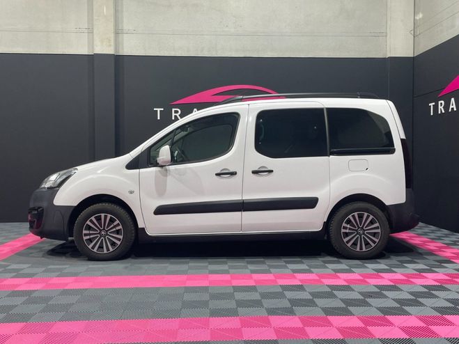 Peugeot Partner tepee 1.2 essences euro faible km garnat Blanc de 2016