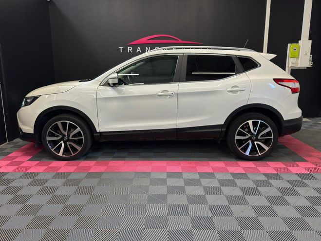 Nissan Qashqai 1.6 dci 130ch xtronic n-connecta - suivi Blanc de 2017