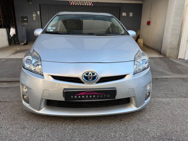 Toyota Prius 1.8l VVT-i 16V 136Hybrid CVT 99 cv Bo�te Noir de 2009