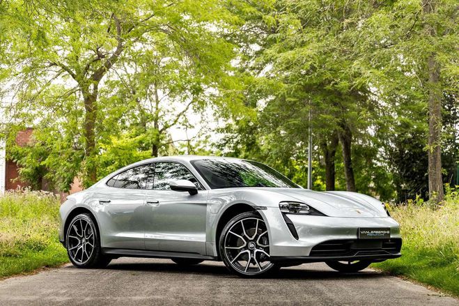Porsche Taycan Berline Argent M�tallis� de 