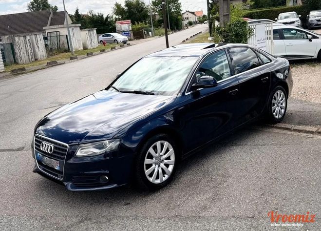 Audi A4 2.0 TFSI 211 AMBITION LUXE BVA TOIT OUVR Bleu de 2009