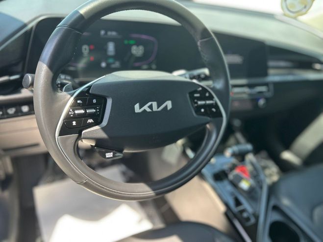Kia Niro Premium DCT Noir de 2024