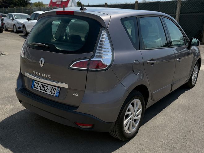 Renault Scenic Dynamique UNIQUEMENT EXPORT  Gris de 2013