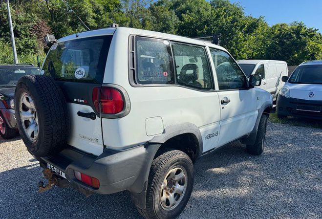 Nissan Terrano  2,7 tdi  de 2000