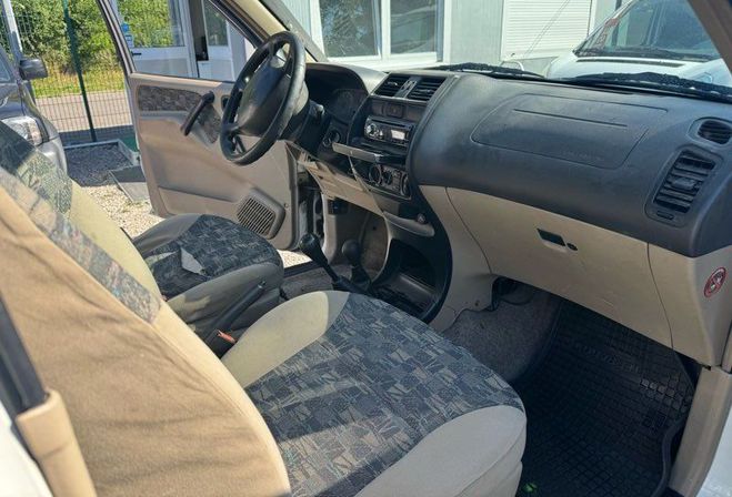 Nissan Terrano  2,7 tdi  de 2000