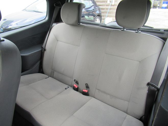 Renault Twingo 1.2 LEV 16V 75CH AUTHENTIQUE GRIS C de 2010