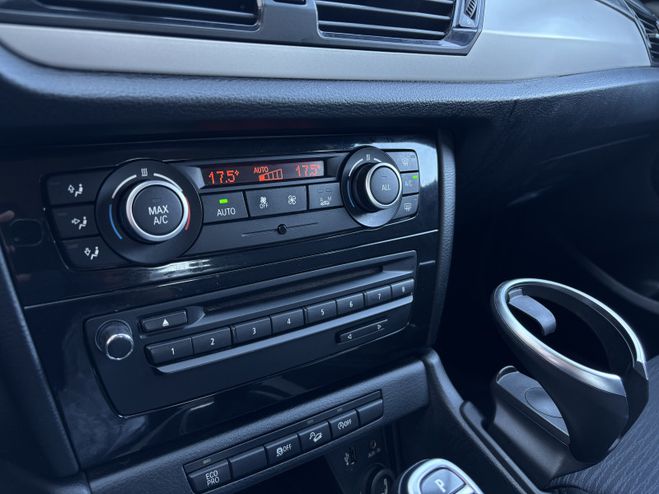 BMW X1 (E84) SDRIVE18DA 143 CH LOUNGE NOIR de 2014