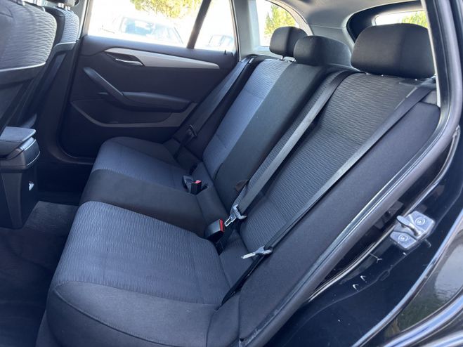 BMW X1 (E84) SDRIVE18DA 143 CH LOUNGE NOIR de 2014