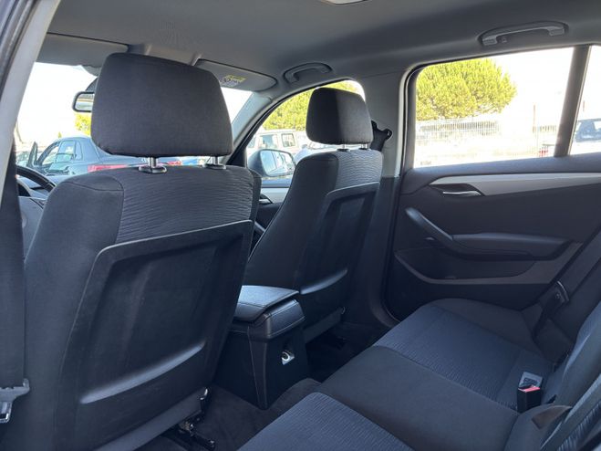 BMW X1 (E84) SDRIVE18DA 143 CH LOUNGE NOIR de 2014
