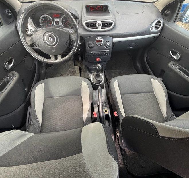 Renault Clio 3 1.5dci 85cv pack Clim garantie Bleu de 2011