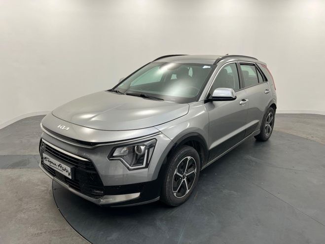 Kia Niro 1.6 GDi 141 ch HEV DCT6 Active Business Gris Clair M�tallis� de 2023