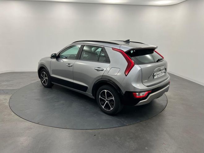 Kia Niro 1.6 GDi 141 ch HEV DCT6 Active Business Gris Clair M�tallis� de 2023