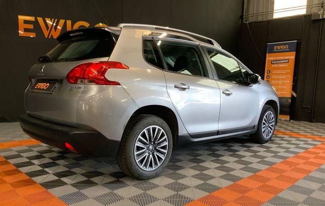 Peugeot 2008 GENERATION-I 1.6 E-HDI 90 ACTIVE Gris de 2015