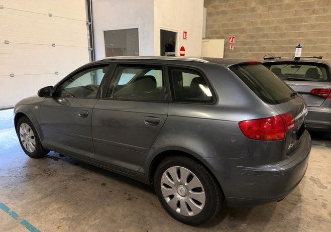 Audi A3 Sportback 1,9 TDI 105 Gris de 2005