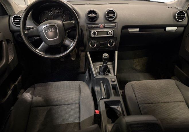 Audi A3 Sportback 1,9 TDI 105 Gris de 2005