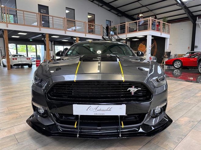 Ford Mustang VI Coup� 5.0 V8 Custom 480 cv / Pr�parat Gris de 2017