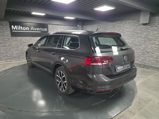 Volkswagen Passat SW 2.0 16V TDI Evo - 150 - BV DSG 7 Busi GRIS de 2022