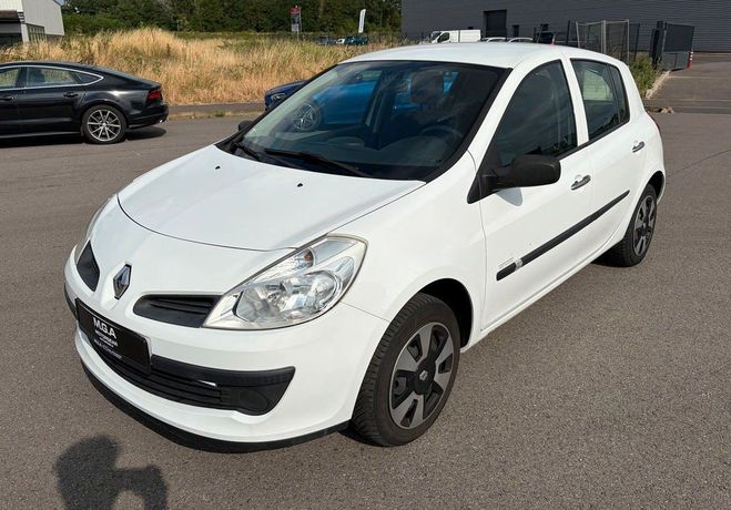 Renault Clio III 1.2 EXTREME 75 CH Blanc de 2009