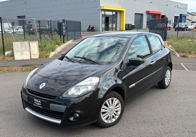 Renault Clio III 1.2 DYNAMIQUE 75 CH Noir de 2011