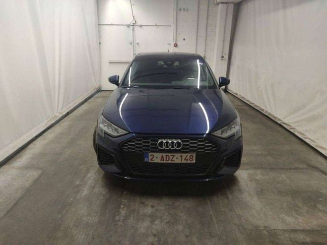 Audi A3 30TFSI SLline Bleu M�tallis� de 