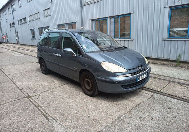 Peugeot 807 Vente a marchand 2.0 hdi 110 ch roulante Gris de 2006