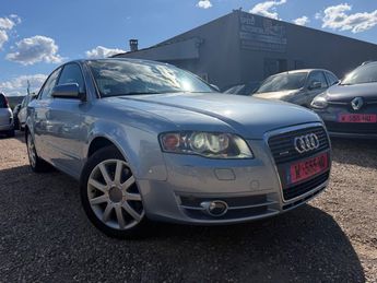  Voir d&eacute;tails -Audi A4 Berline 3.2 FSI 255 Quattro Ambition Tip &agrave; Uckange (57)