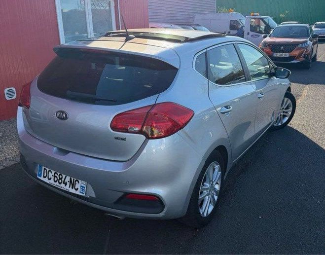 Kia Ceed d Ceed 1.6 CRDi S&S 128ch Toit ouvrant p Autre de 2014