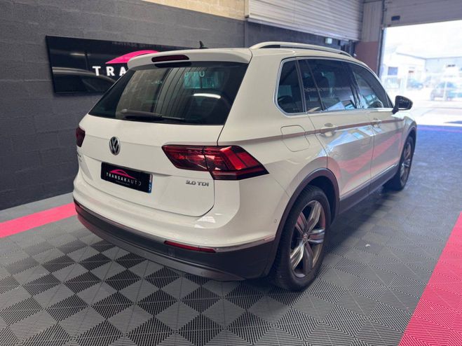 Volkswagen Tiguan Carat 2.0 TDI DSG7 150 CV - Attelage - D Blanc de 2017