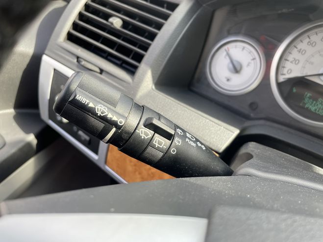 Chrysler Grand Voyager 3.8 V6 LIMITED 193CH GRIS CLAIR  de 2008