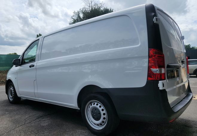 Mercedes Vito 114 CDI 136 CH LONG FIRST BVA7 Blanc de 2022