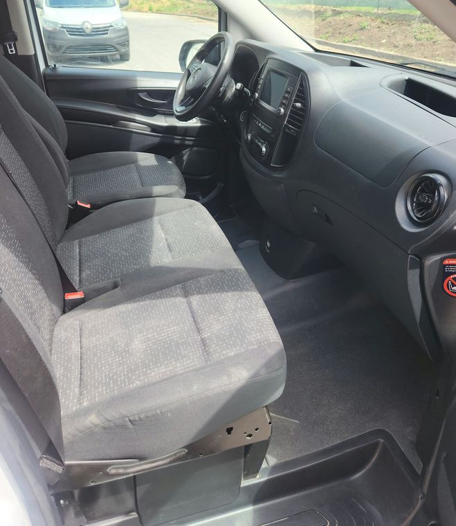 Mercedes Vito 114 CDI 136 CH LONG FIRST BVA7 Blanc de 2022