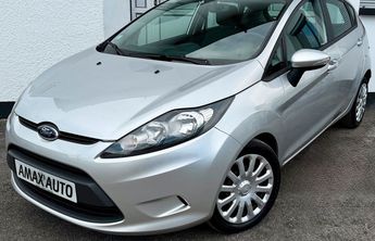  Voir d&eacute;tails -Ford Fiesta VI 5p 1.25L 82ch TREND 1�re Main - &agrave; Ville-la-Grand (74)