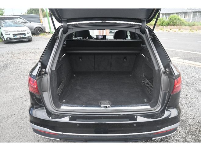 Audi A4 AVANT 35 TDI 163 S tronic 7 S line Noir de 2019