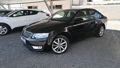 Skoda Octavia 2.0 TDI 150 ch Green Tec Ambition 2013 d'occasion a Cournon-d'Auvergne (63)