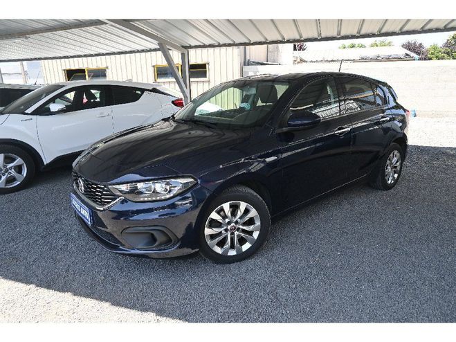 Fiat Tipo 5 PORTES BUSINESS 1.6 MultiJet 120 ch St Bleu de 2018