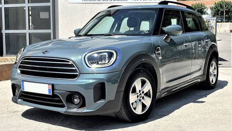 Mini Countryman II (F60) Cooper D 150ch Business Design 2021 d'occasion a Solli�s-Ville (83)