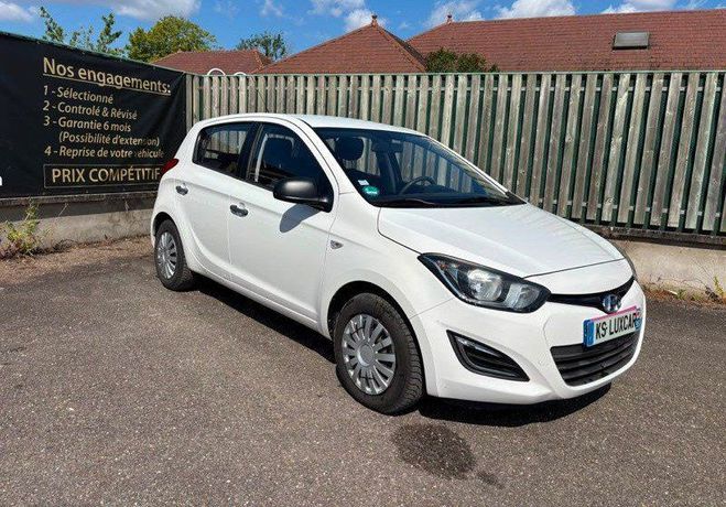 Hyundai I20 1.2i Move 84cv 1 �res mains Blanc de 2014