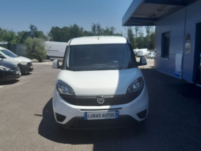 Fiat Doblo CARGO 3 PLACES 1.6 CV 105 PRO LOUNGE PRI Blanc de 2023