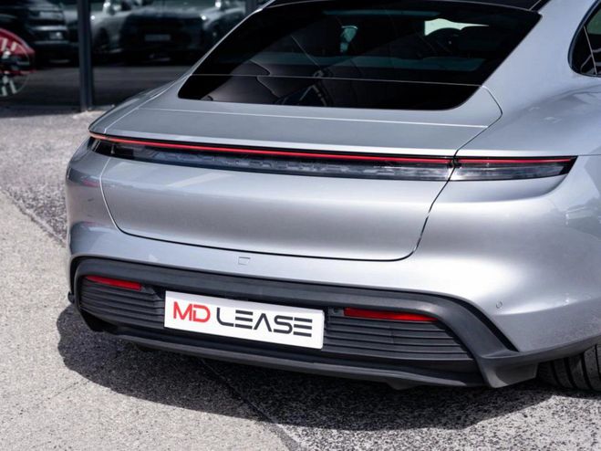 Porsche Taycan 4S 571 ch avec batterie performance plus Gris de 2021